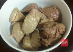 马铃薯炖肉的做法图解2