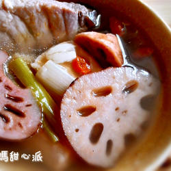 莲藕旗鱼汤的做法[图]