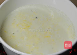 蛋香豆浆汤圆的做法图解3