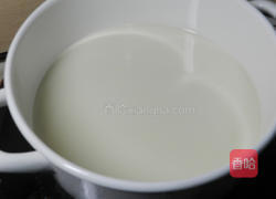 蛋香豆浆汤圆的做法图解1