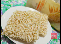 麻辣五木拉面的做法图解4