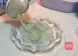 甜蜜蜜草莓汤圆的做法图解3