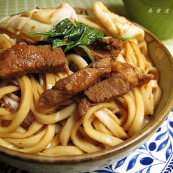 京酱烧肉拌面的做法[图]