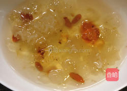 雪莲子银耳杞子露的做法图解5