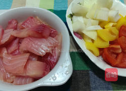 甜椒辣咖哩鱼块的做法图解2