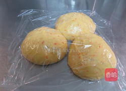 坚果胡萝卜土司的做法图解3