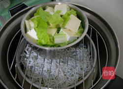 豪气吻仔鱼电锅饭的做法图解1