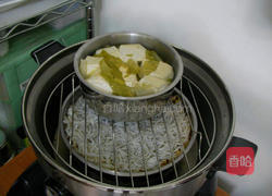 豪气吻仔鱼电锅饭的做法图解3