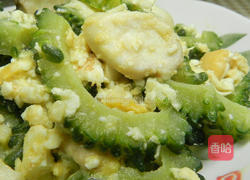 咸蛋山苦瓜的做法图解5