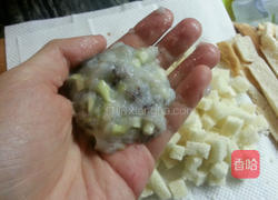 香酥吐司炸虾丸的做法图解7