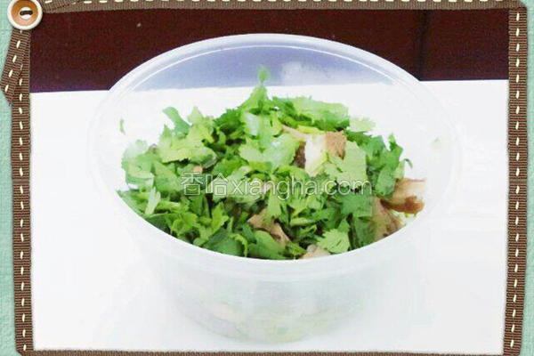 芝麻酱拌黄瓜鸡丝