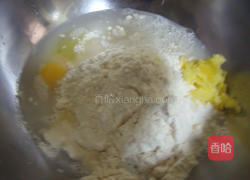 甜甜圈的做法图解1