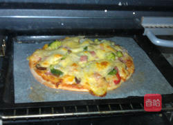 手制薄皮披萨的做法图解7