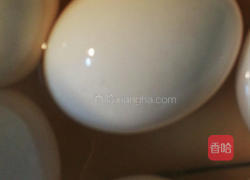 红茶溏心蛋的做法图解1