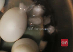 红茶溏心蛋的做法图解3