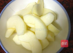 蜜汁苹果排骨的做法图解2