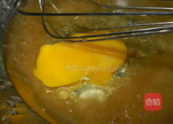 黑芝麻小松糕的做法图解2