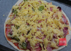 手制薄皮披萨的做法图解6