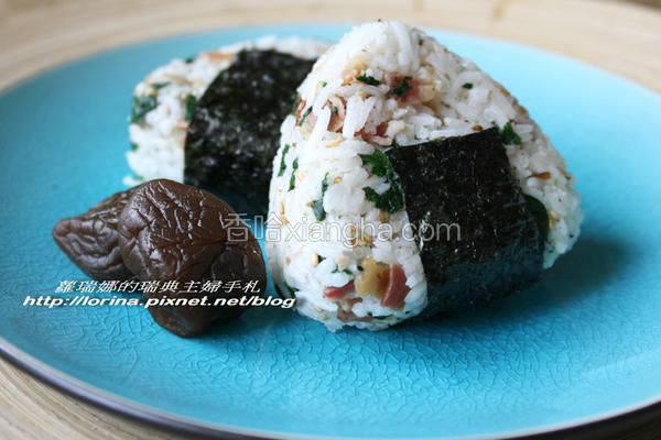菠菜培根饭团