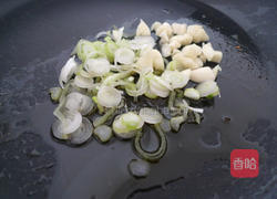 松子蘑菇菠菜饭的做法图解4