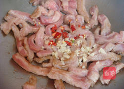 葱爆松坂的做法图解3