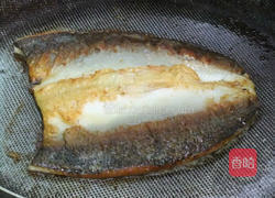 香煎蜜汁虱目鱼肚的做法图解1