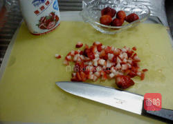 草莓西米露的做法图解3