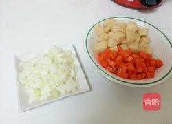 咖哩鸡丁的做法图解1