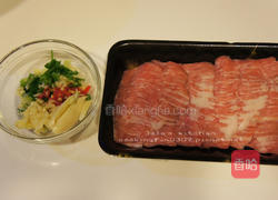 椒盐松坂猪的做法图解1