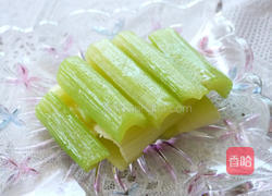 凉拌西洋芹的做法图解4