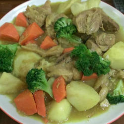 简易蔬菜鸡肉咖哩的做法[图]