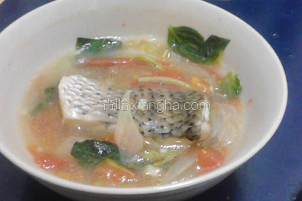 西式鲈鱼汤