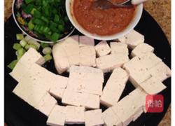 沙嗲豆腐的做法图解1