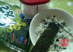 海苔饭团的做法图解1
