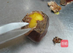 茶巾地瓜栗子烧的做法图解1