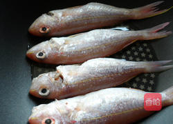 香煎金线鱼的做法图解2