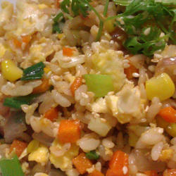 缤纷炒饭的做法[图]
