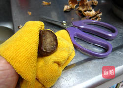 茶巾地瓜栗子烧的做法图解2