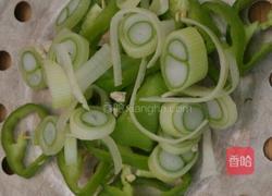 番茄酱炒肉的做法图解3