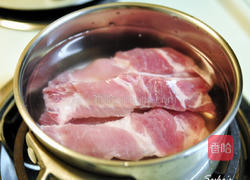 苦瓜镶肉排骨汤的做法图解1