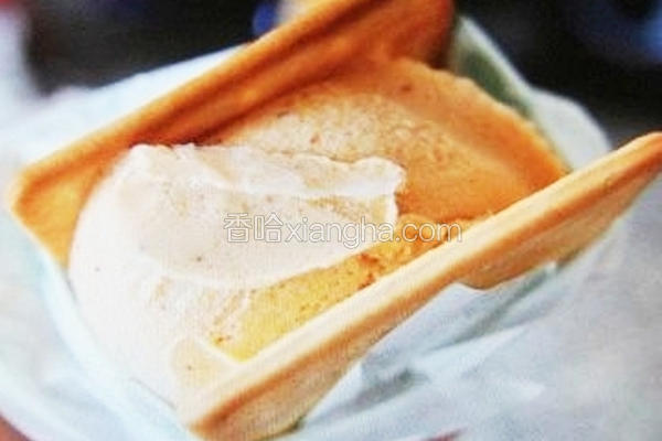 三明治冰淇淋