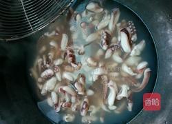 爆炒酸辣鱿鱼丝的做法图解3