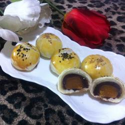 豆沙蛋黄酥的做法[图]