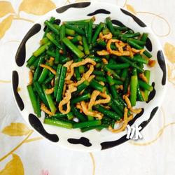 肉丝炒蒜薹的做法[图]