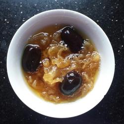 红枣银耳羹的做法[图]
