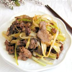 葱爆羊肉的做法[图]