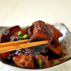 土豆红烧肉的做法[图]