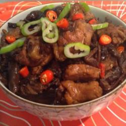 小鸡炖蘑菇的做法[图]