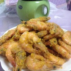 咸蛋黄焗虾的做法[图]