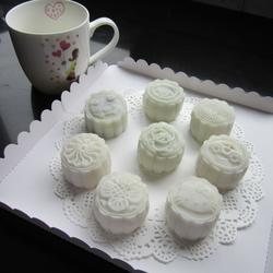 冰皮月饼的做法[图]